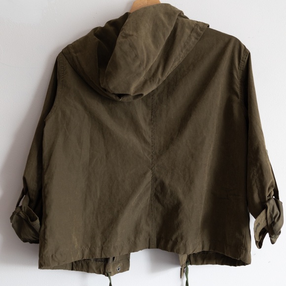 Brandy Melville Jacket - Picture 2 of 2